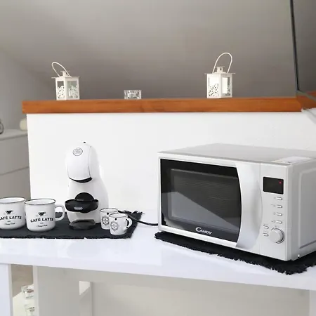 Guesthost - Al Civico 5 - Mondern & Suite! Apartman Decimomannu
