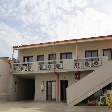 Appartement Guesthost - Al Civico 5 - Mondern & Suite! Decimomannu