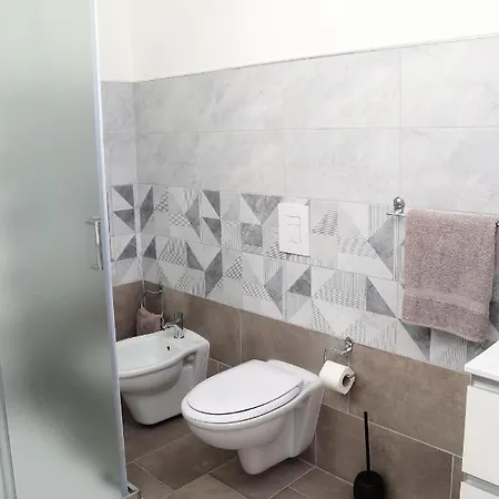 Al Civico 5 - Mondern & Suite! Decimomannu