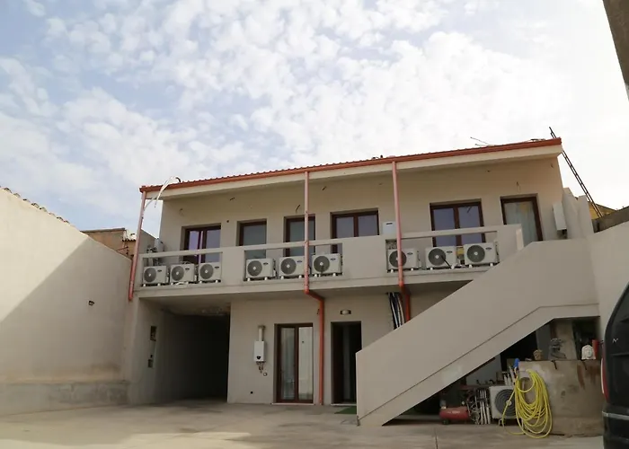Apartman Guesthost - Al Civico 5 - Mondern & Suite! Decimomannu